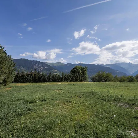 Appartement 6 Pers. Proche Pistes A Le Praz Avec Wifi Et Parking - Fr-1-568-39